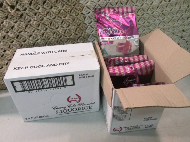lot 128 image: 2 Cases of 8 Bags of Capricorn Cher...