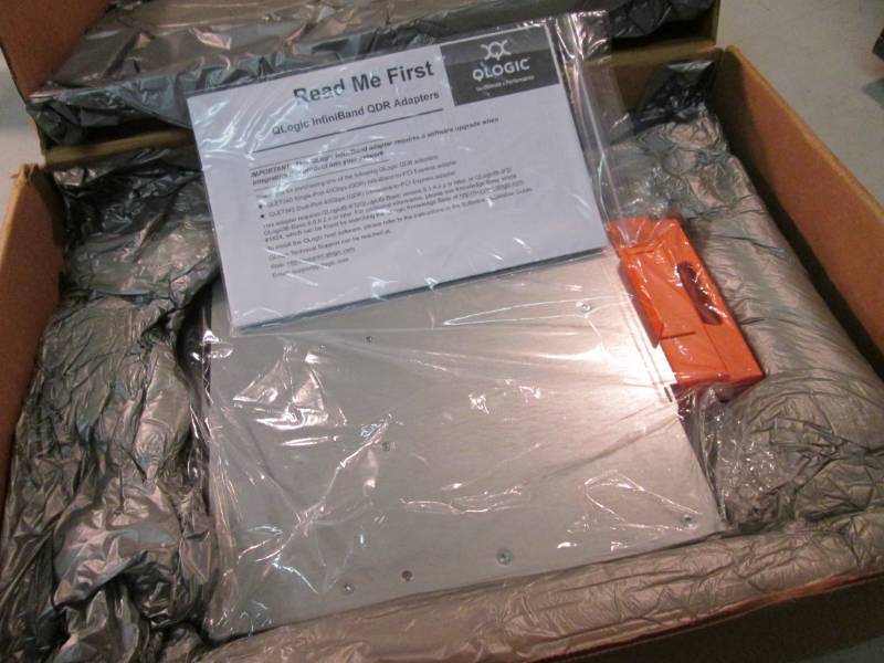 lot 165 image: Qlogic 16 Port QDR InfiniBand Pass ...