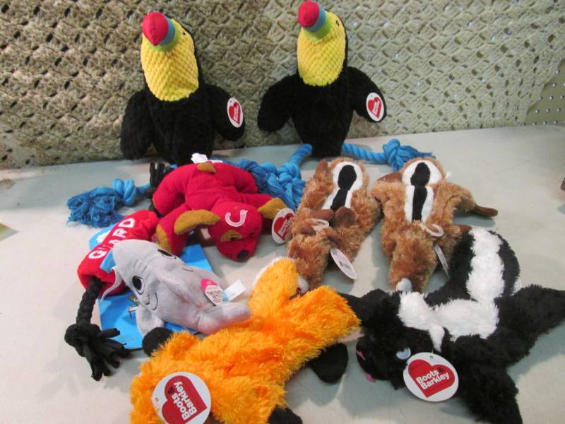 lot 183 image: Lot of Boots & Barkley Dog Toys  D-...