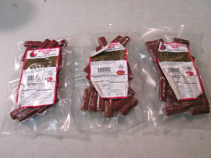 lot 264 image: 3 Packs of Wisconsins Best Naturall...