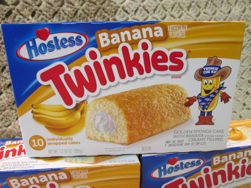 lot 270 image: 3 Boxes of Hostess Banana Twinkies ...