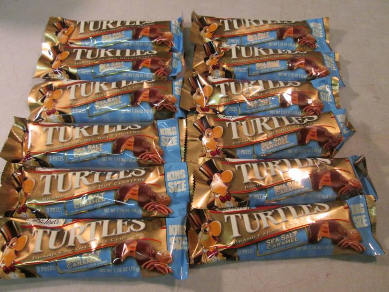 lot 292 image: 12 King Size 3pc Turtles Sea Salt &...