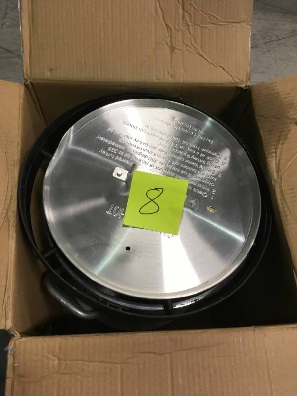 RiverGrille 30 Qt. Turkey Fryer Package SEE PHOTO MINIMUN DENT