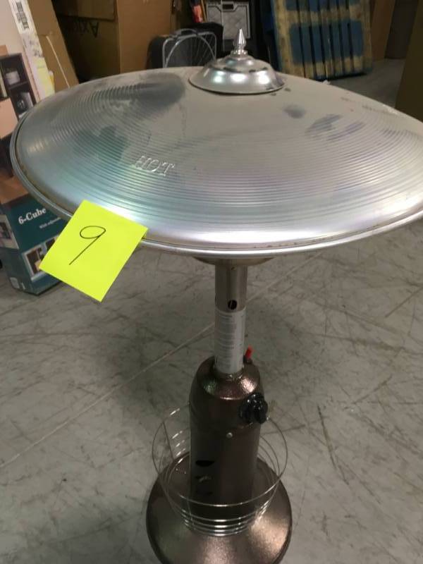 Hampton Bay 11,000 BTU Powder Coated Bronze Tabletop Propane Patio Heater used in good condition