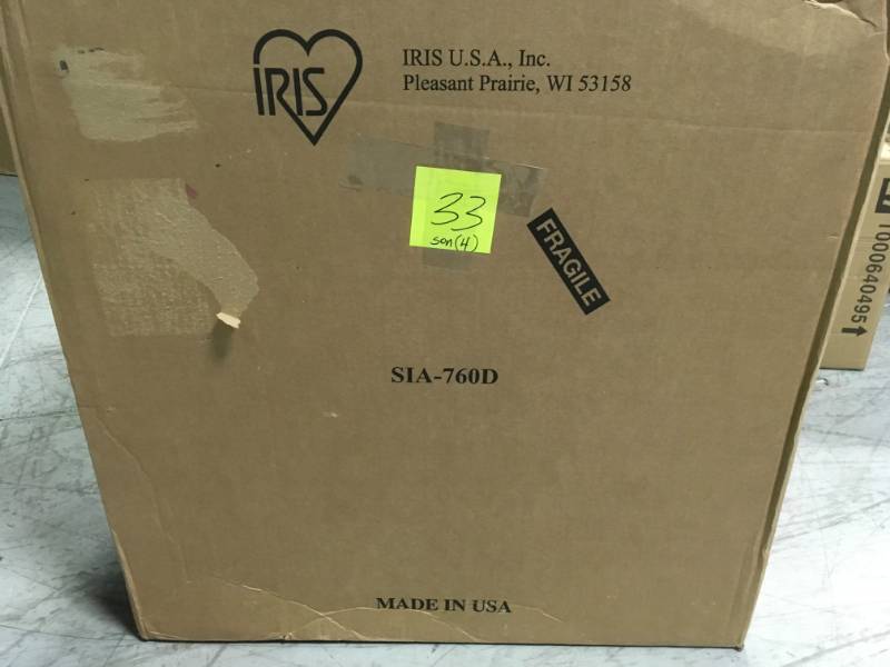 IRIS 82 Qt. Weather Tight Store-It-All Storage Bin in Black (Pack of 4) not used