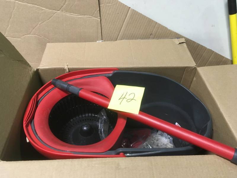 O-Cedar Easy Wring Spin Mop USED