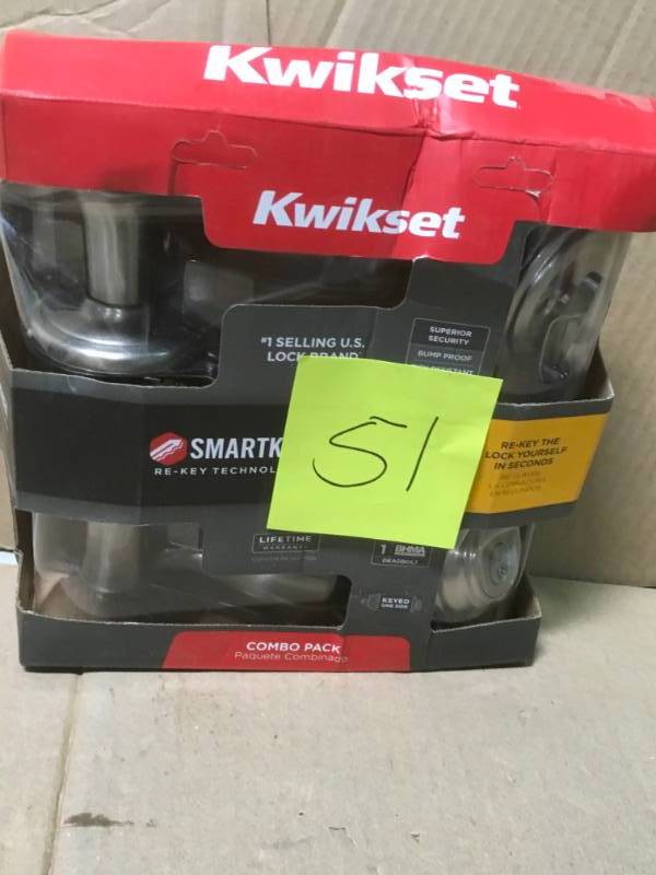 Kwikset Tustin Satin Nickel Exterior Entry Door Lever and Single Cylinder Deadbolt Combo Pack Featuring SmartKey Security  open box in like new condition