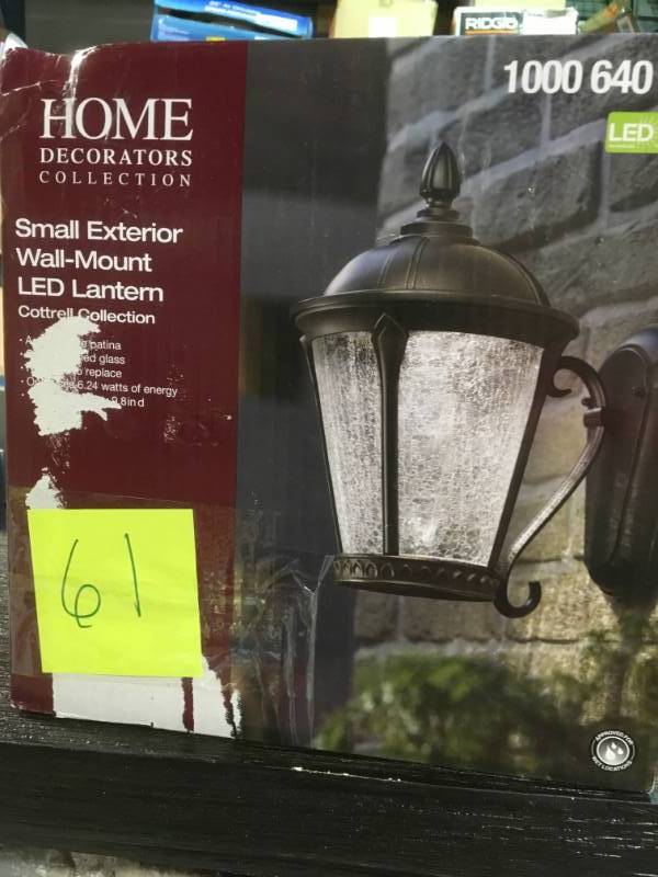 Home Decorators Collection Aged Bronze Patina Outdoor LED Wall Lantern new