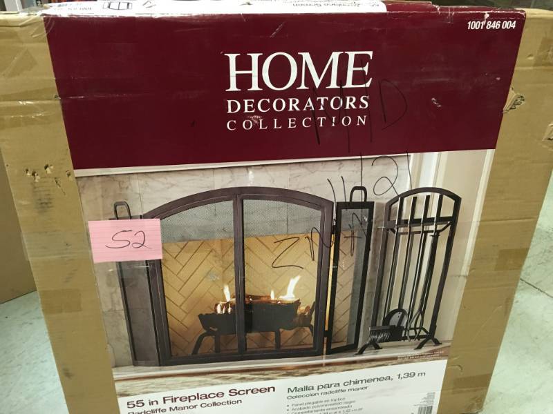 Home Decorators Collection Radclife Manor 3-Panel 55 in. Fireplace Screen open box in like new condition