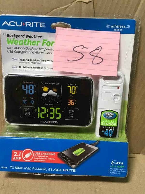 AcuRite Digital Weather Forecaster with Alarm Clock good condition