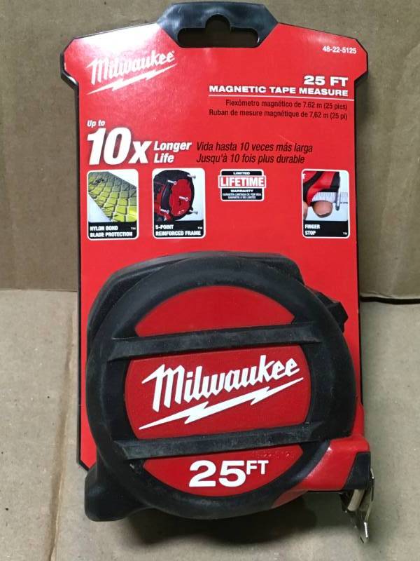 Milwaukee 25 ft. Premium Magnetic Tape Measure not used