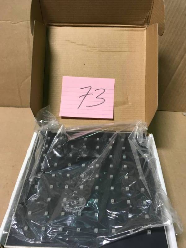 Delta Arzo 1-Spray 8 in. Overhead Raincan Shower Head in Stainless open box in like new condition