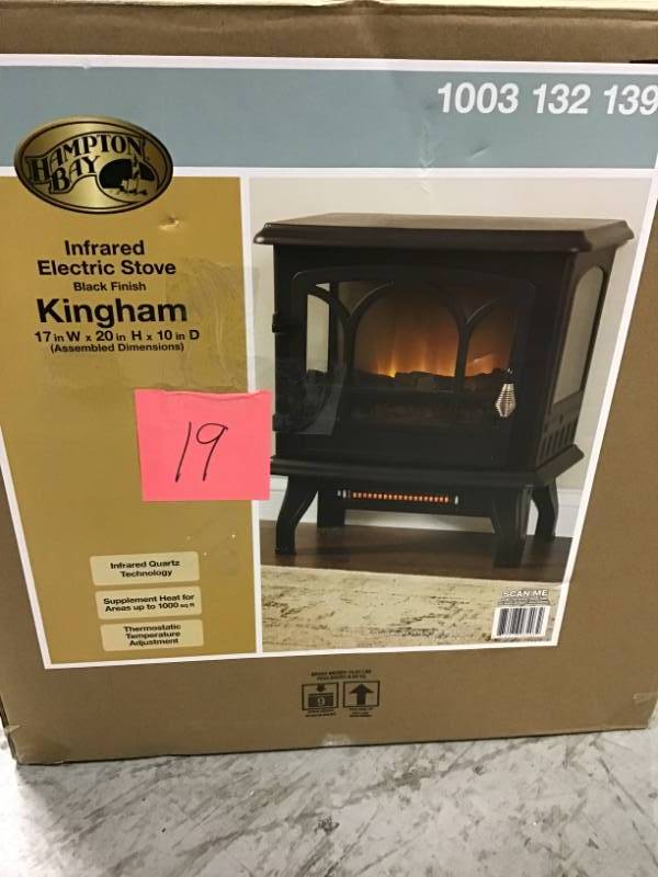 lot 19 image: Hampton Bay Kingham 1,000 sq. ft. Panoramic Infrared Electric Stove in Black with Electronic Thermostat open box in like new condition