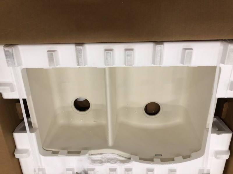 lot 72 image: Blanco Diamond Undermount Granite Composite 32 in. 0-Hole Double Bowl Kitchen Sink in Biscuit WHIT DAMAGE PLEASE REVIEW THE PHOTOS