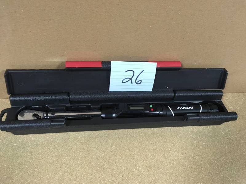 lot 26 image: Husky 5-80 ft. lbs. 38 in. Drive Digital Display Click Torque Wrench in good condition