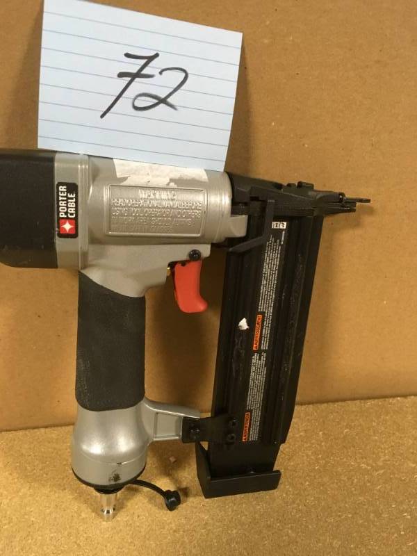 lot 72 image: Porter-Cable 18-Gauge Pneumatic Brad Nailer in very good condition