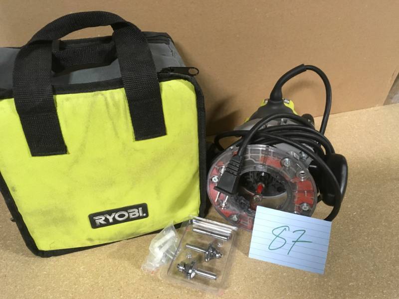 lot 87 image: Ryobi 8.5-Amp Fixed Base Router in good condition