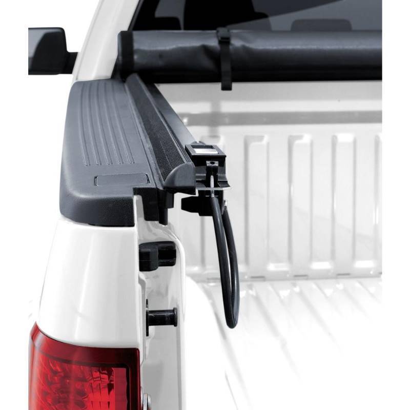 lot 112 image: Lund  Genesis Elite Roll-Up 2002 to 2017 Dodge Ram 1500 Roll-Up Tonneau Cover  not used