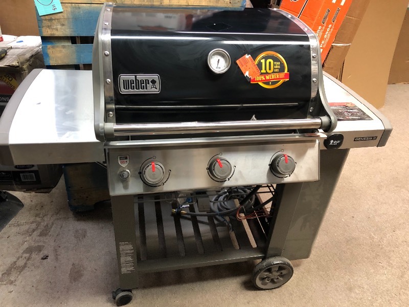 lot 113 image: Weber  Genesis II E-310 3-Burner Natural Gas Grill in Black with Built-In Thermometer  in good conditions