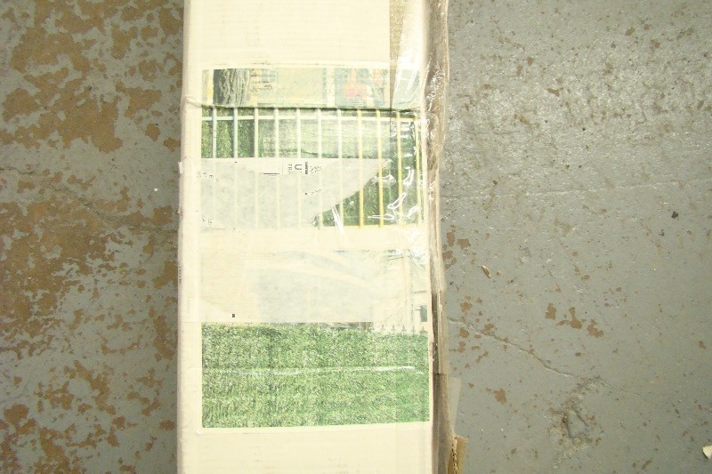 lot 3 image: New in Box 2 Meter x 3 Meter Astro Turf Imitation Grass