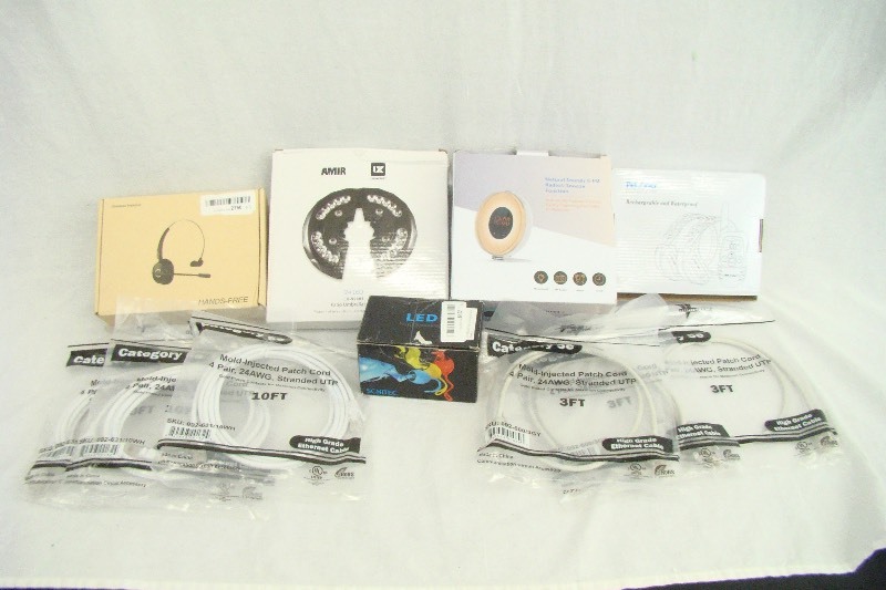 lot 12 image: Lot of Misc Electronics