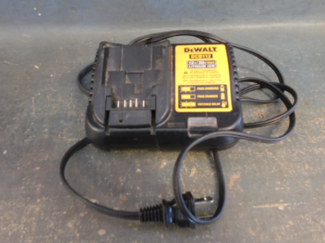 Dewalt Charging Unit