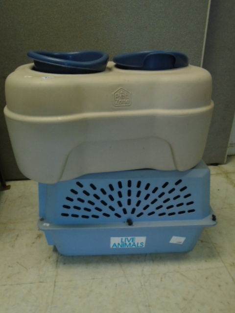 Pet Carrier and Feeder