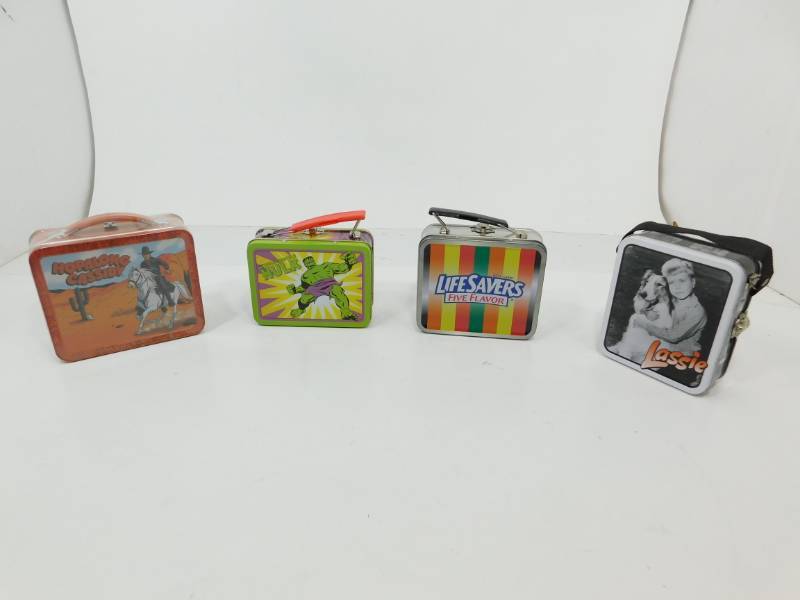 lot 9 image: One New Lunch Pail & Three Like New Lunch Pails