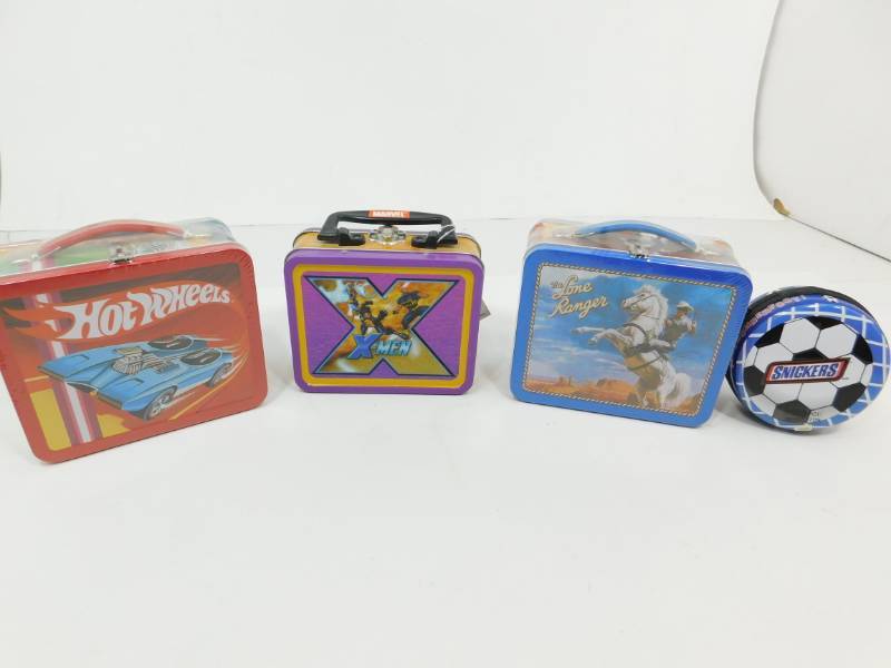 lot 8 image: Three New Lunch Boxes & One New Snack Container