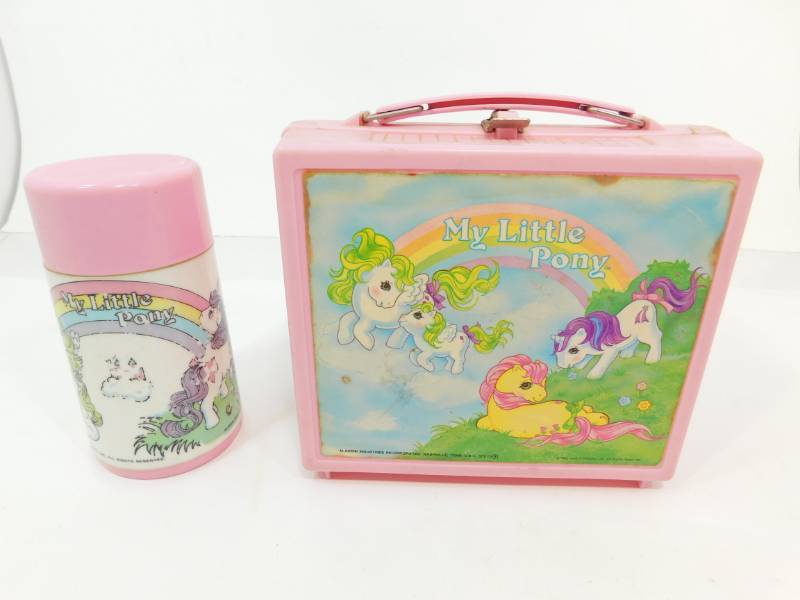 lot 35 image: My Little Pony Lunch Pail & Thermos