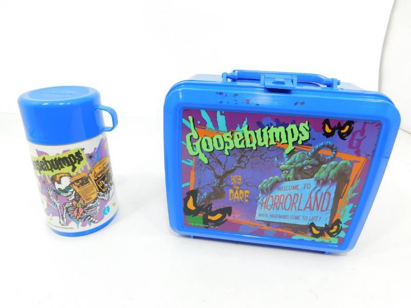 lot 38 image: Goosebumps (Enter If You Dare)-(Welcome To Horrorland Where Nightmares Come To Life) Lunch Pail & Thermos