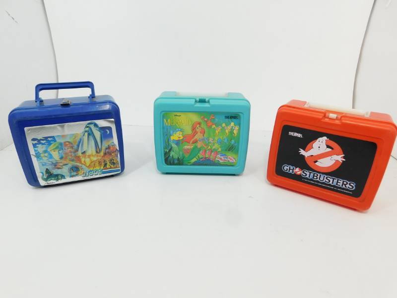 lot 42 image: Three Lunch Pails--(Aladdin G.I.Joe)-(Disneys Little Mermaid)-(Thermos Ghostbusters)