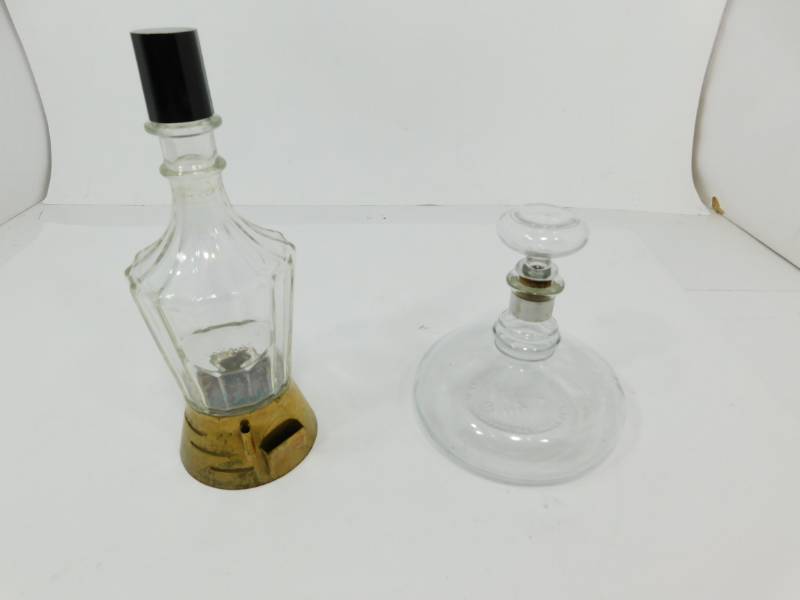 lot 57 image: Vintage Liquor Decanter WScrew Top Cap & Liquor Decanter W Cork Lid