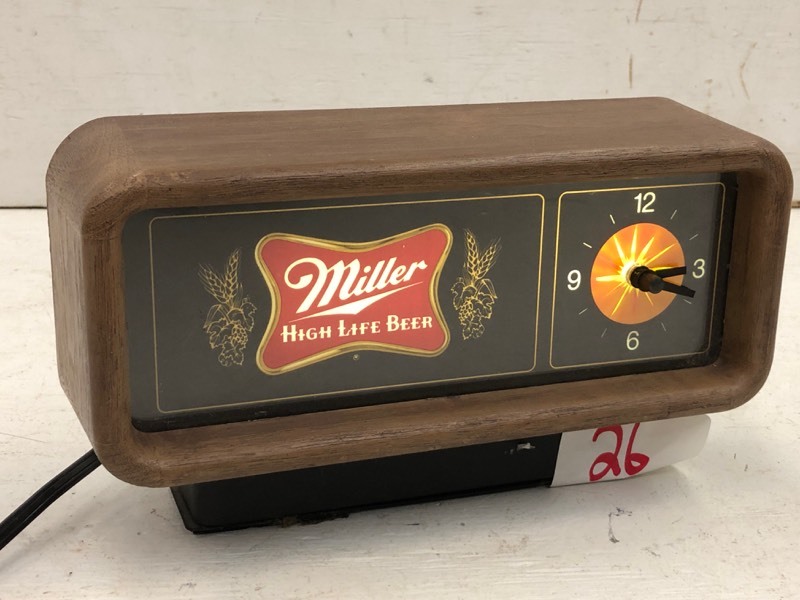 lot 26 image: Miller High Life Wall Clock