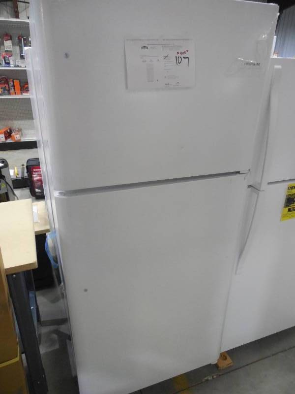 lot 107 image: Frigidaire 20.4-cu ft Top-Freezer Refrigerator (White)