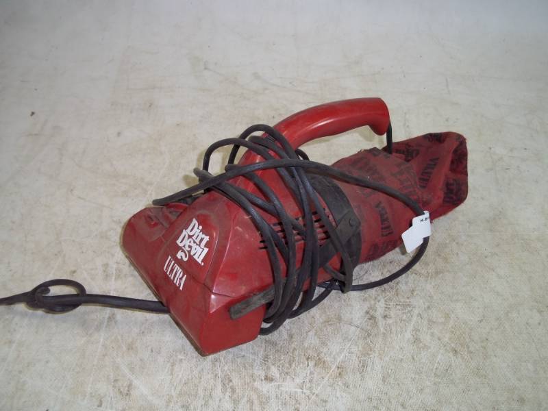 lot 103 image: Dirt Devil Ultra Vacuum