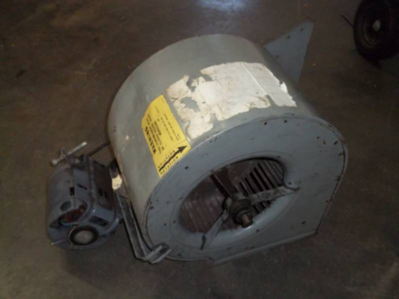 lot 109 image: Squirrel Fan with motor