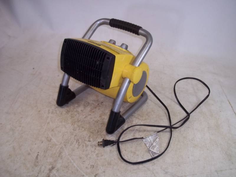 lot 112 image: Stanley Heater