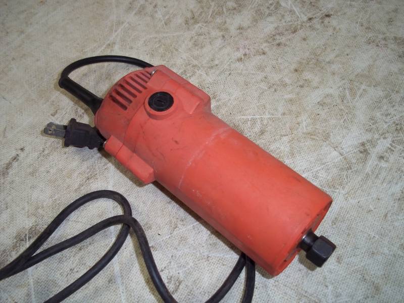 lot 122 image: Trimmer