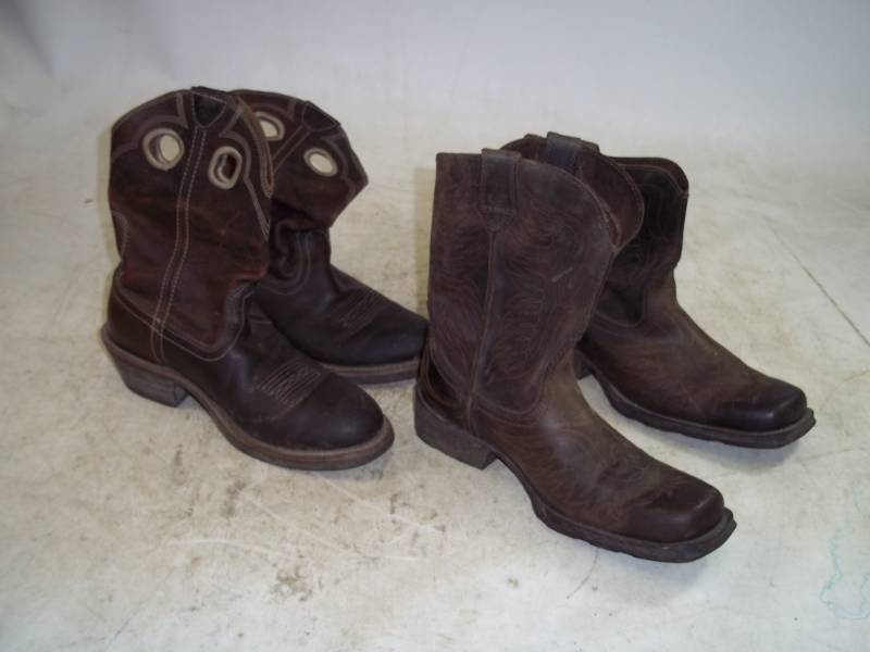 lot 134 image: 2 Pair of 8.5D Leather Boots