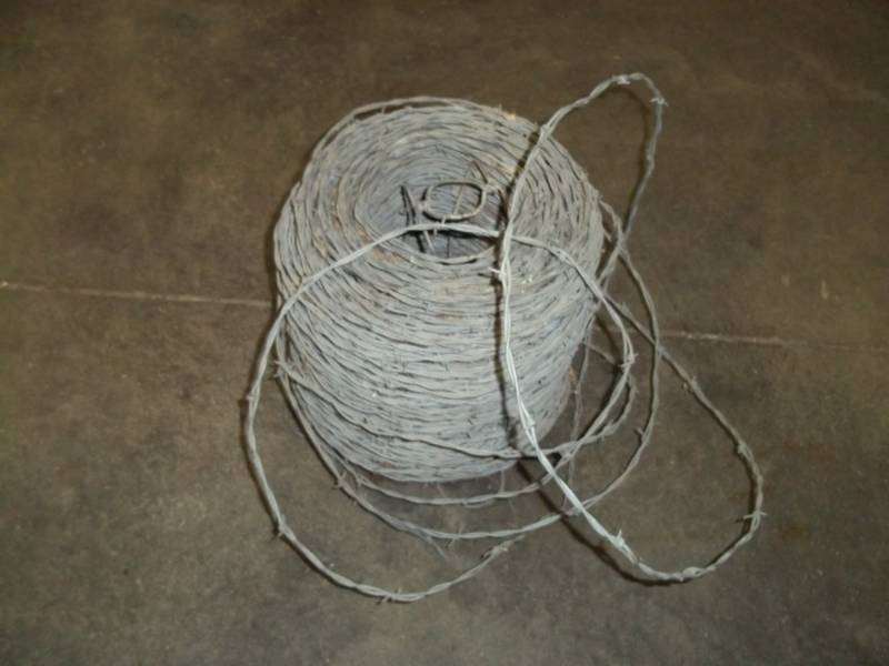 lot 152 image: Roll of Barbed Wire