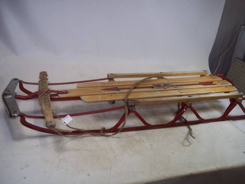 lot 8 image: Vintage Flexible Flyer II