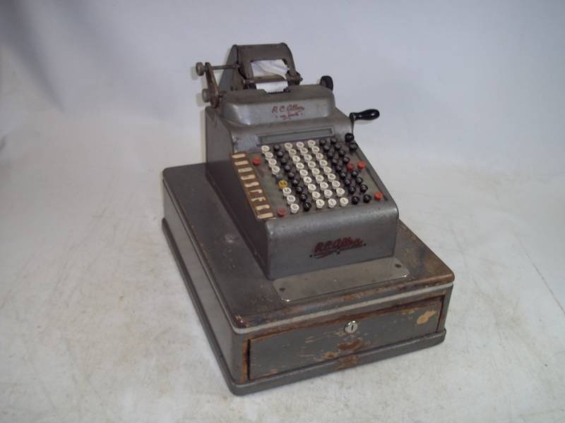 lot 54 image: RC Allen Cash Register