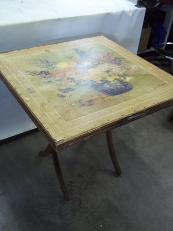 lot 98 image: Vintage Antique Painted Card Table with Flower Scene