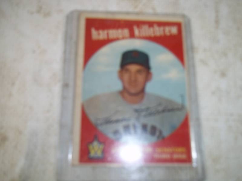 lot 14 image: 1959 Topps Harmon Killebrew