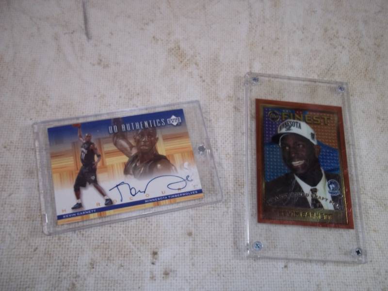 lot 41 image: Kevin Garnett Rookie Card and Autographed Card