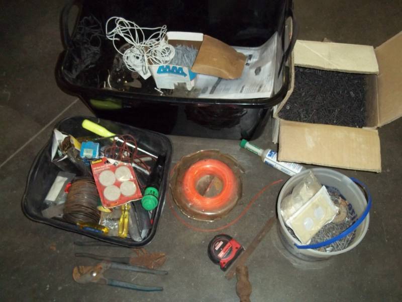 lot 208 image: Assorted Hardware