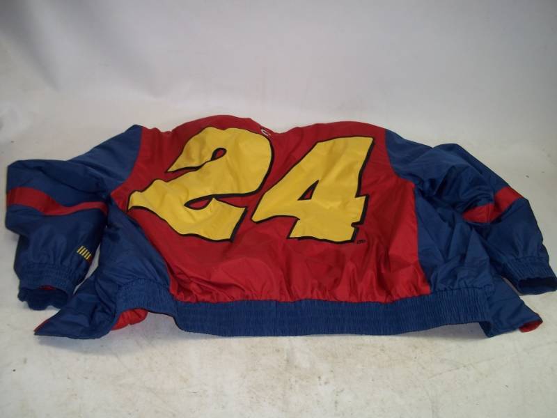 lot 228 image: Jeff Gordon NASCAR Jacket size L