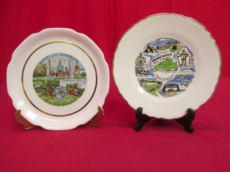 vintage tourism plates