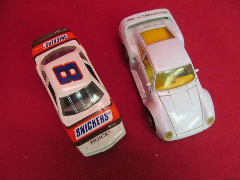 Porsche, Buick Regal